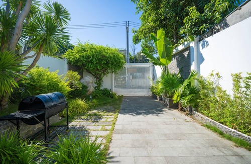 Ngu Hanh Son Villa | Da Na Beach Villa