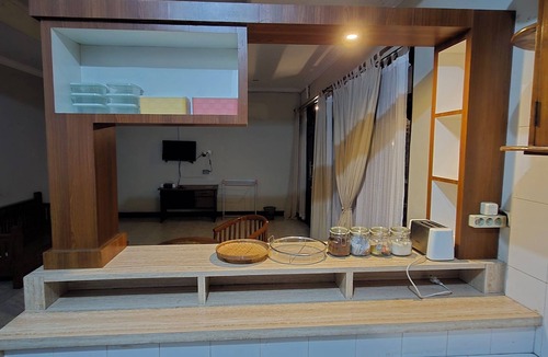 Labuan Bajo House | dAlvin: Room 1 - Green Serenity | Near Airport