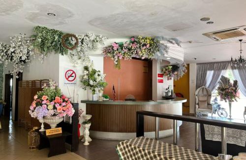 Lumut Hotel | Dancenter Near Shell Jalan Iskandar Shah, Orchard