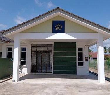 Dungun Ski Chalet | DAR AS SUFI SUITE
