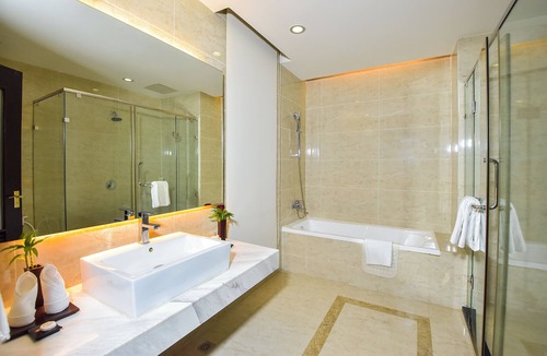 Sen Sok Hotel | Dara Airport City Hotel & Spa