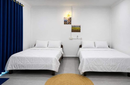Koh Rong Hostel | David's Hostel & Restaurant