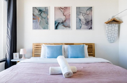 Downtown George Town Apartment | De Pastel Studio - SeaView at 218 Tropicana NEAR Komtar Food Heaven with Netflix & TV Box