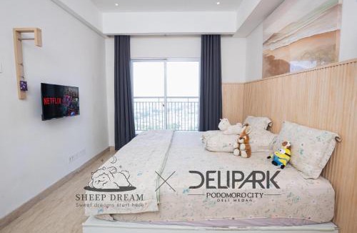 Kesawan Apartment | Delipark Mall 3 Bedrooms 3 Bathrooms 8-10 Pax Empire Premium Tower Level 28