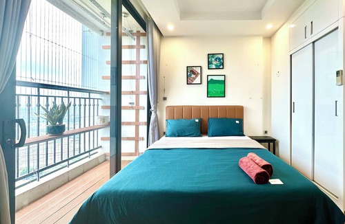 Tu Liem Apartment | Delux Studio At Vinhomes Green BayIn City Center, 30' To Airport
