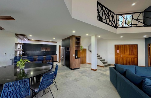 La Cruz de Huanacaxtle Villa | Deluxe Beachfront Villa