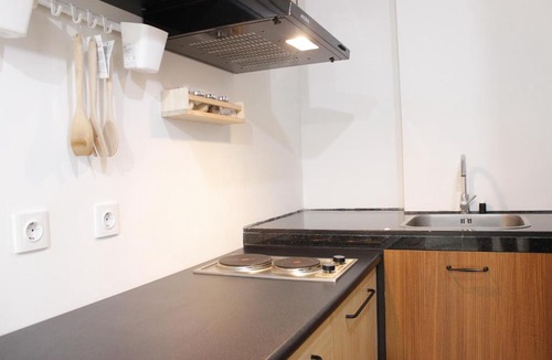 Arjuna Apartment | Deluxe & Chic 2BR Apartment at Landmark Residence By Travelio