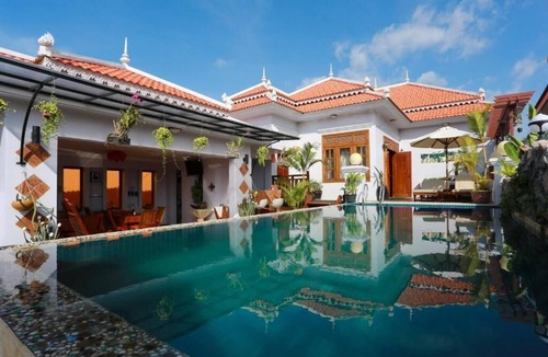 Siem Reap Villa | Deluxe Double Room - Free breakfast