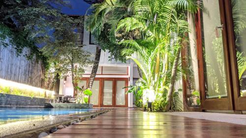 Sen Sok Hotel | Denalee Villa
