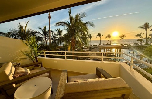 Quintas del Mar Apartment | Departamento a pie de playa, vista al Mar, Cerritos, Mazatlan
