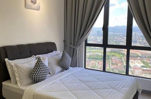 Kuala Lumpur Apartment | DesaPark MontKiara Publika Mitec Kepong Menjalara Segambut 7Pax
