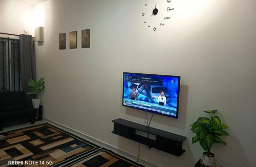 Kuantan House | DEYA HOMESTAY Tanjung Lumpur