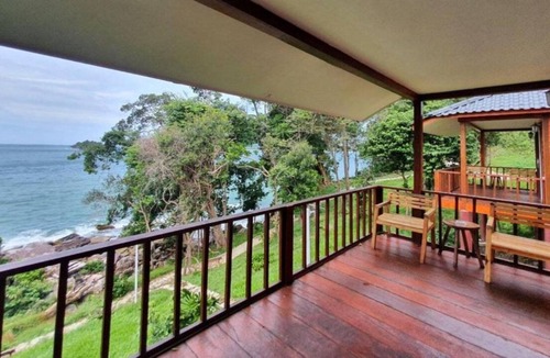 Koh Rong Resort | DG Royal Resort