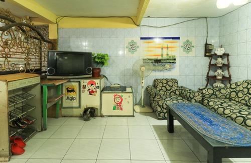 Bungurasih House | Dharmawati Homestay