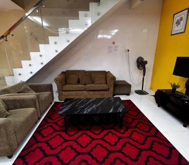 Kampung Telaga Batin House | Dhiaa Homestay D Jembal