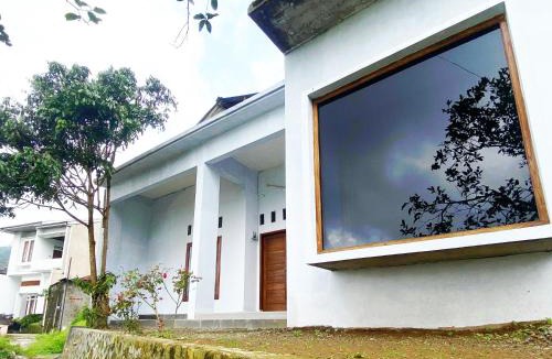 Kejajar Hotel | Dieng Ananda Mountain View Syariah RedPartner