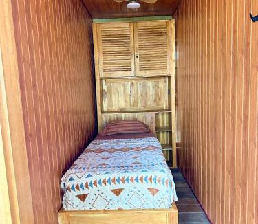 Mendoyo House | Dikaloha Surfschool and Stay