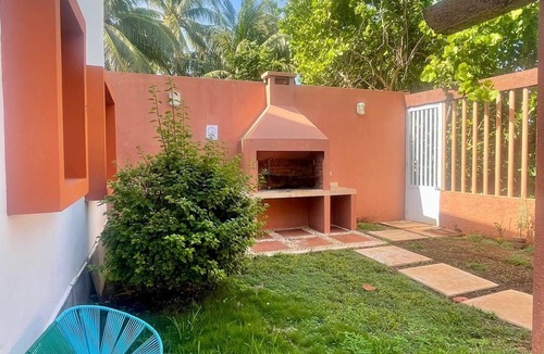 Colonia Salina Chica Apartment | "Discover Isla Mujeres from the Comfort of Suites Lorens"