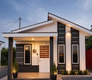 Arau House | Dmana Homestay Arau Perlis Tiny House