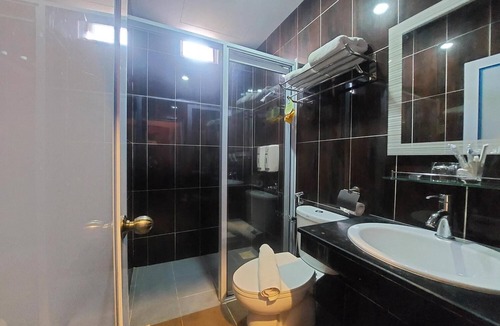 Tanjung Uncang Hotel | DMerlion Hotel Batam