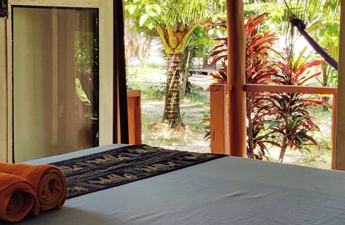 Koh Rong Sanloem Hotel | Dolphin Bay resort