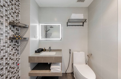 Ba Dinh Apartment | Dom's Residence| Deluxe Suite | Japanese Town