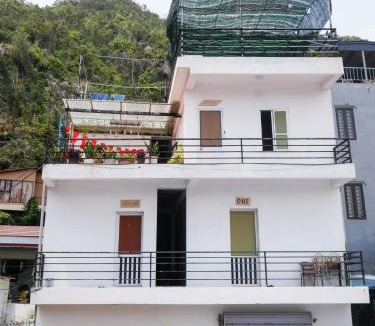 Cat Ba Hostel | Domik Homestay - Cát Bà