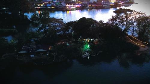 Muang Khong House | Don Falang Homestay- Private Island & Beach