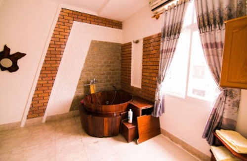 Quy Nhon Hotel | Dong Phuong Hotel