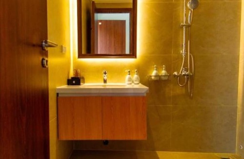 Son Tay Bed & Breakfast | Double Room with Lake View