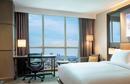 Surabaya Hotel | Doubletree By Hilton Surabaya
