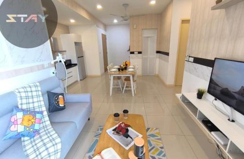 Medini Apartment | DP Family 6Pax Stylish Comfort Netflix BySTAY