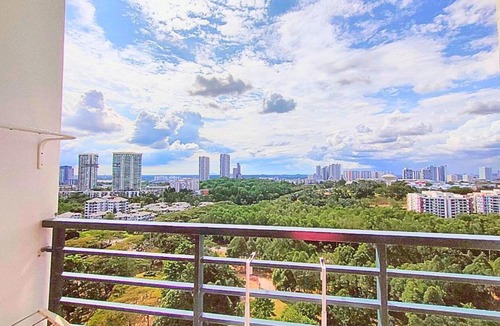 Cyberjaya Apartment | #DP4, Comfy Park View Stay Above DPulze Mall