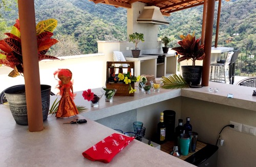South Shore Hotel Area Condo | DREAM BAY AND BEACH VIEWS FROM CONDO B3 AT VILLAS ALTAS MISMALOYA