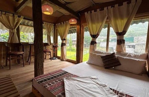 Yen Minh Hostel | Du Gia Thu s Homestay