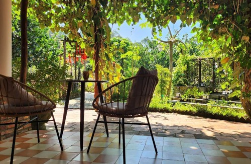 Quan Tom House | Du Yên Garden Of Blessings