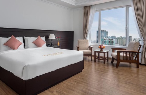 Chamkar Mon Hotel | Duong Chan Hotel