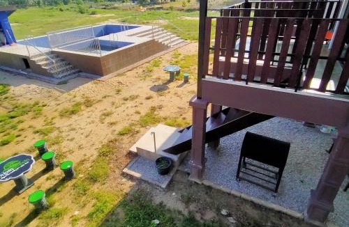Kuala Krai Ski Chalet | Dusun Rimbun Agro Farmstay