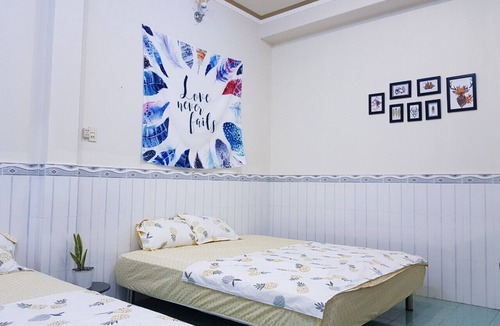 Ninh Kieu House | DUY'S HOME- Rooms for 4 people with bathroom