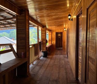 Nong Khiaw Hostel | Eco Farm Stay and Hostel