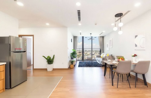 Tan Thuan Tay Condo | Eco Green Saigon - Free Gym & Pool