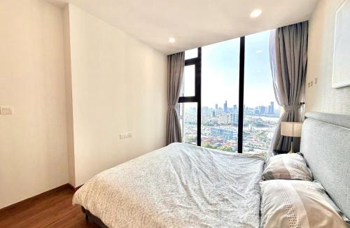 Tan Thuan Tay Apartment | Eco Green SaiGon APT 7 Quan