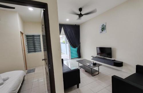 Hulu Kinta House | EcoPutra Stay