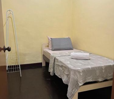 Penampang Apartment | Ecozy Homestay at Beverly Hills Phase 3 Penampang