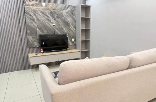 Petaling District Apartment | EduSentral Shah Alam