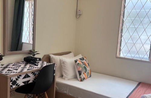 Batu Ferringhi Apartment | EE's Summer House - Homestay 3 min walk to beach