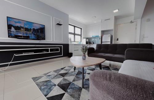 Taman Mutiara Apartment | Ekocheras Kuala Lumpur Cheras Comfy Stay