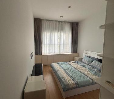 District 7 Apartment | Elegant 2BR - Sunrise City - Pool, Gym & City View