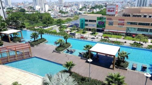 District 7 Apartment | Elegant 2BR - Sunrise City - Pool, Gym & City View