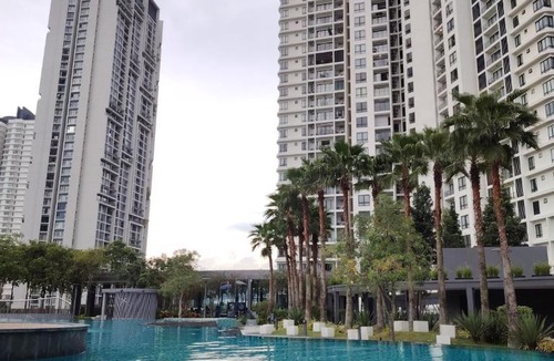Kuala Lumpur Apartment | Elegant Home Desa ParkCity Walk to Central Park